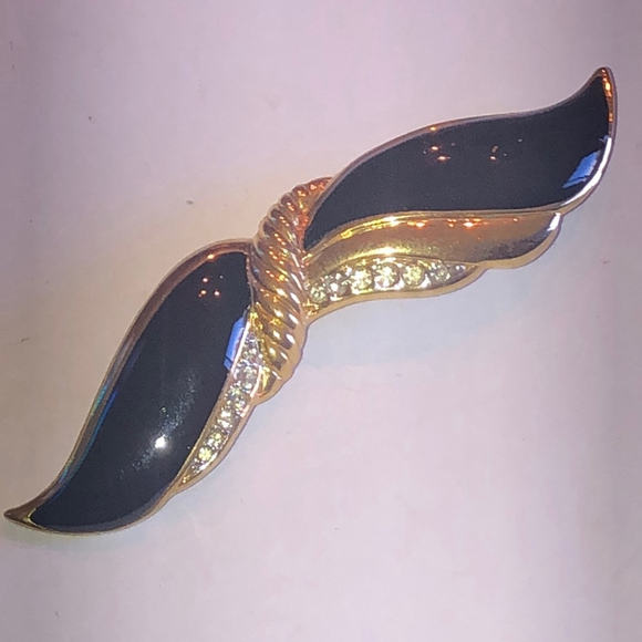 Vintage Jewelry - Angel Brand Elegant Black Enamel and Gold Tone Rhinestone Brooch